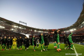 关于赛地聚焦：荷甲集结日热度飙升，门兴格拉德巴赫刷新队史纪录，信心回归，团队化学反应显著的信息