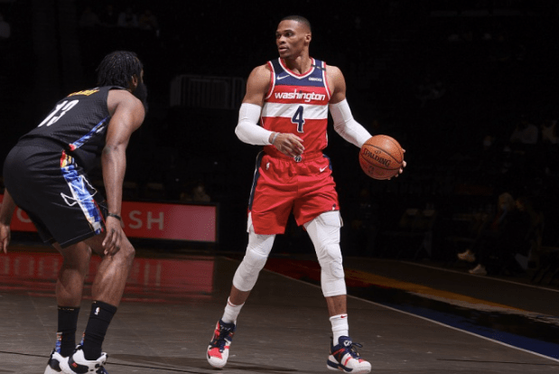 关于莱万多夫斯基在TES比赛中精彩发挥,关键助攻引发热议!的信息 关于莱万多夫斯基在TES比赛中精彩发挥,关键助攻引发热议!的信息